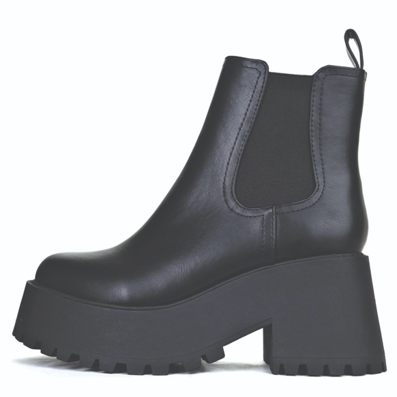 New Black Chelsea Lug Platform Ankle Boots Booties - Picture 1 of 6